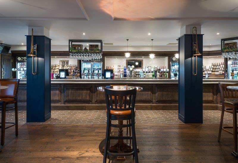 Pilgrims Progress Wetherspoon Бедфорд Екстериор снимка