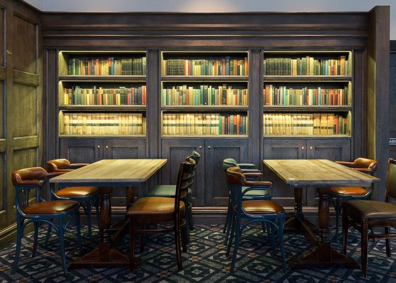 Pilgrims Progress Wetherspoon Бедфорд Екстериор снимка